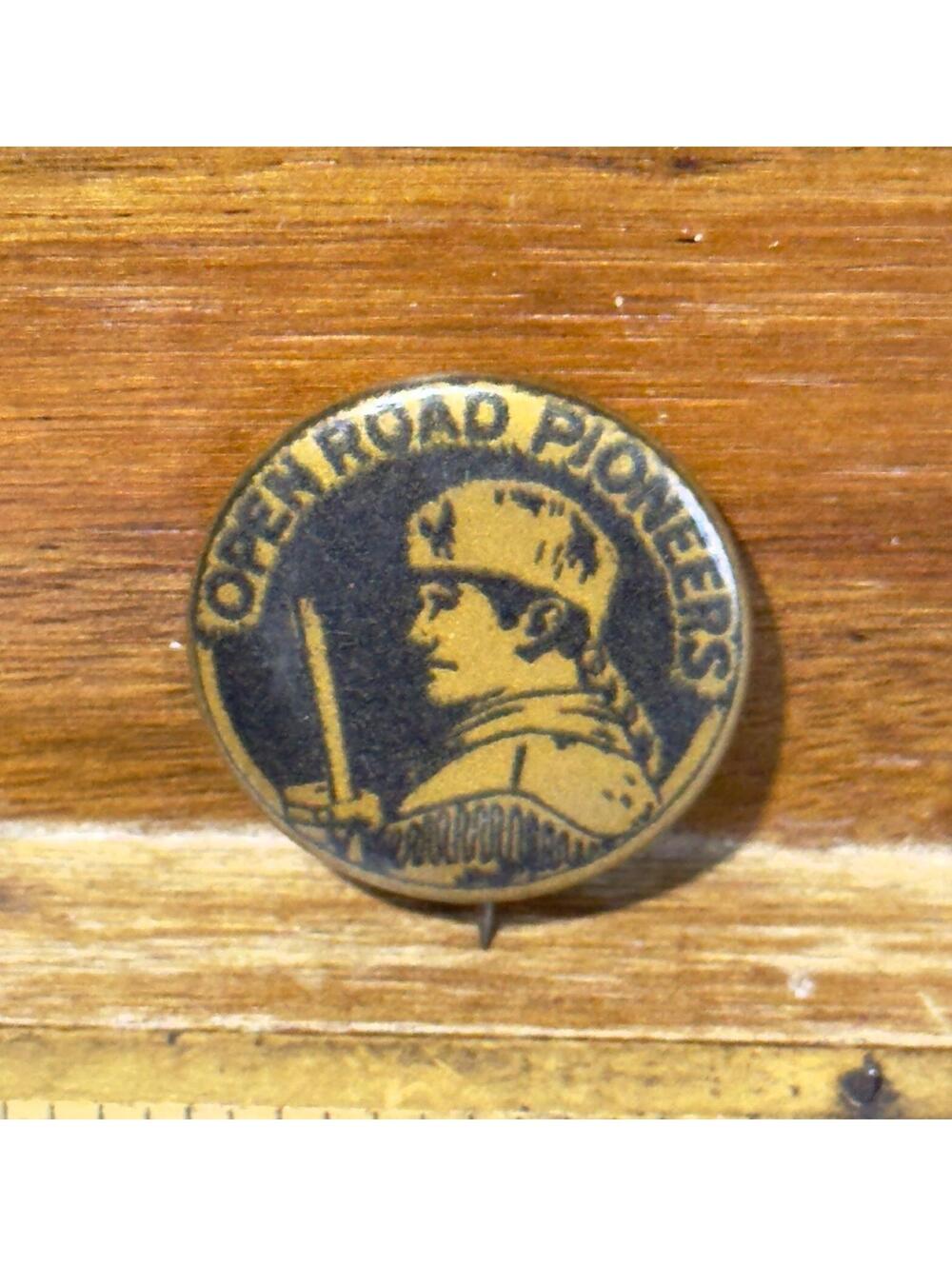 Vintage Open Road Pioneers‎ Club Pinback Button 1920s Youth Americana